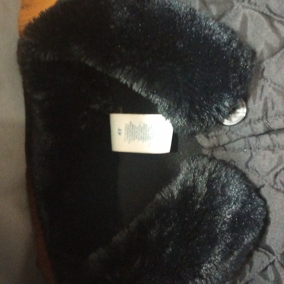 Old Navy jacket - Size 4t - Picture 4 of 4